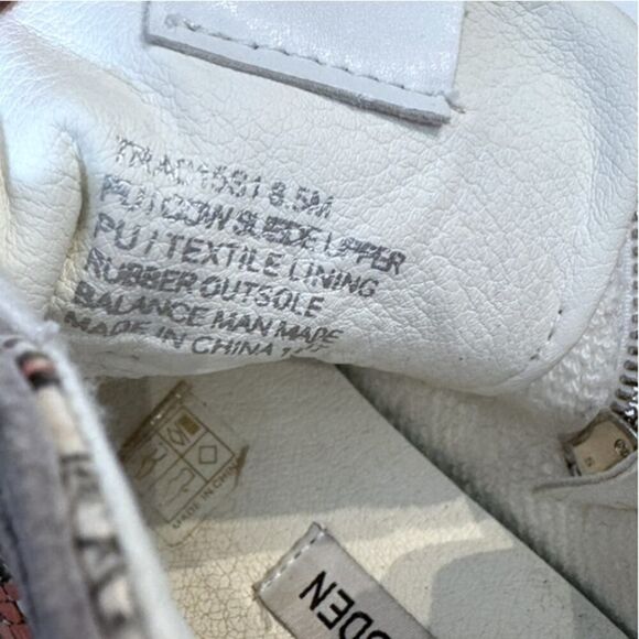 Steve Madden Tracey High Top Sneaker Rainbow Snake Pyramid Studded Suede 8.5 - Picture 5 of 11